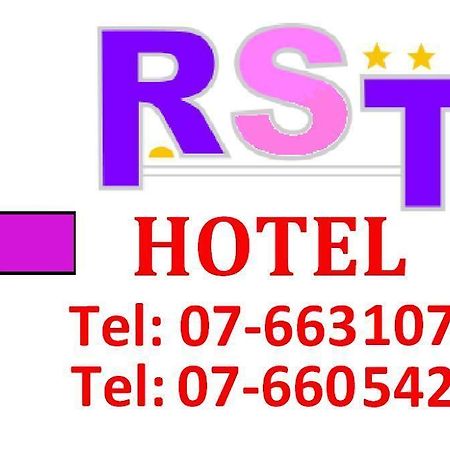 ג'והור בהרו Rst Hotel מראה חיצוני תמונה